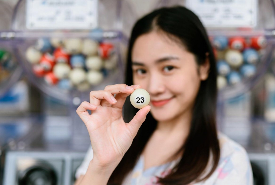 온라인파워볼 제재 없는 한도 있는 사이트! 이오스파워볼 AI 분석 추천